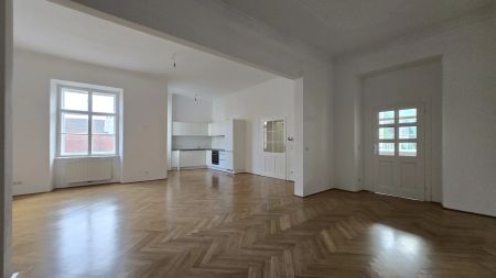 Super zentrale Innenstadtlage - ! ! ! 4.STOCK OHNE LIFT ! ! ! - Top-Zustand und ruhige Innenhofausrichtung - Photo 4