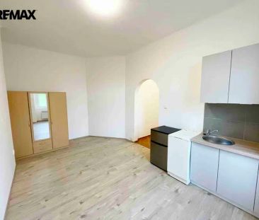 Pronájem bytu 1+kk v ulici Braunerova, Praha 8 - Libeň - Photo 6