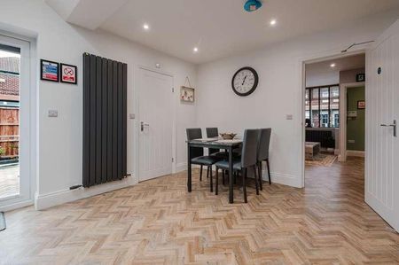 Mellor Street, Eccles, Manchester, M30 - Photo 4