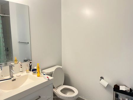 403 Church Street #3402 - Photo 2