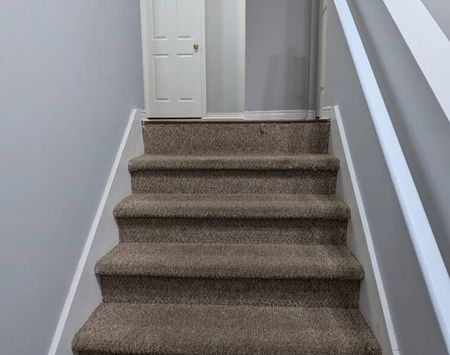 Cozy 3 Bedroom Home in Family Friendly Neighbourhood! - Photo 3