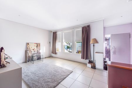 41 Watts Drive, Varsity Lakes QLD 4227 - House For Rent - $1,100 | Domain - Photo 2