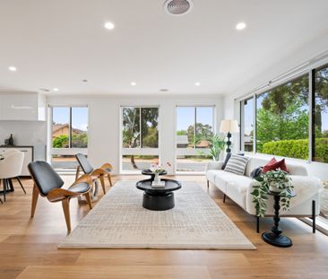 Flawlessly renovated Kaleen Family home & self contained unit - Photo 3