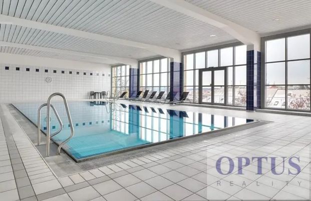 P2 Vinohrady, ul. U Zvonařky, nadstandardní byt 2 + k. k., balkón, 74 m - Fotografie 1
