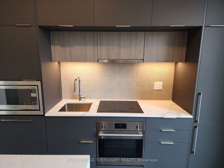 For Lease - 185 Alberta Avenue Unit# 809, Toronto, Ontario - Photo 3