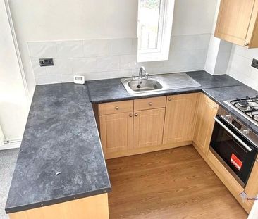 1 bedroom semi-detached house to rent - Photo 6