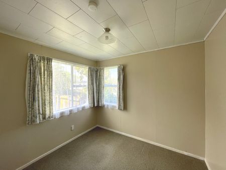 3 bedrooms + 1 bathroom - Photo 4