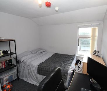 4 bedroom house to rent - Photo 4