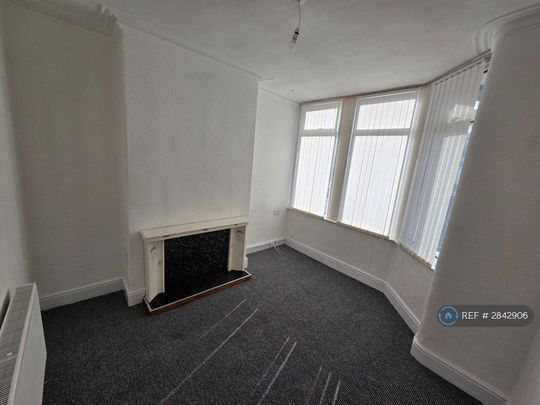 3 bedroom terraced house to rent - Photo 1