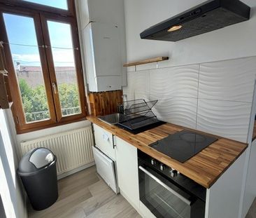 Location Appartement 2 pièces Meublé 42m² VILLEURBANNE 69100 - Photo 5