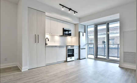 For Lease - 2369 Danforth Avenue Unit# 319, Toronto, Ontario - Photo 2