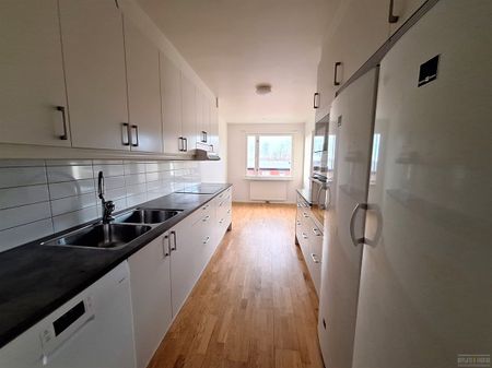 Karlslättsv 5 B - Photo 5