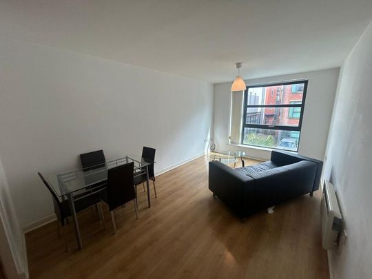 1 bedroom flat to rent - Photo 1