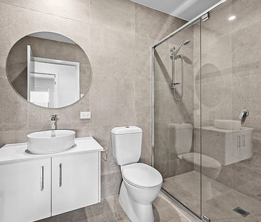 4 Bedroom Family Home - Photo 6