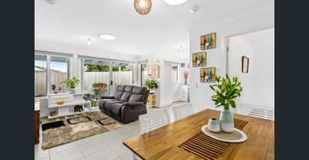 Beautifully maintained unit in a convenient location - Photo 4