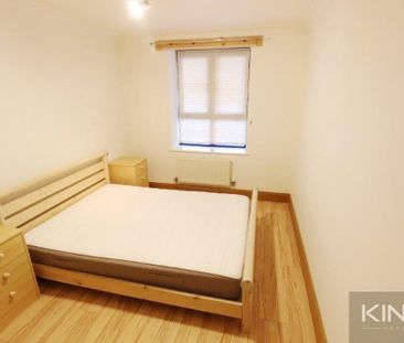 3 bedroom ground floor flat to rent - Photo 3