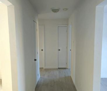 5 1/2 - Longueuil - 1 750 $/mois - Photo 1