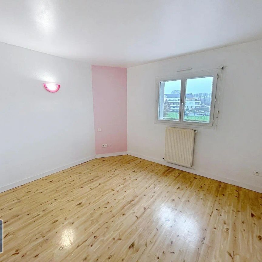 Appartement à louer 4 pièces 96.23m² - Photo 1