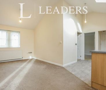 2 bedroom bungalow to rent - Photo 1