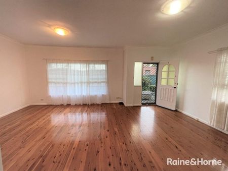4/11-13 Canonbury Grove, Bexley North, NSW 2207 - Photo 5