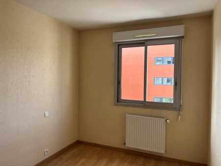 Location appartement t1 bis 2 pièces 32 m² à Rodez (12000) - Photo 3