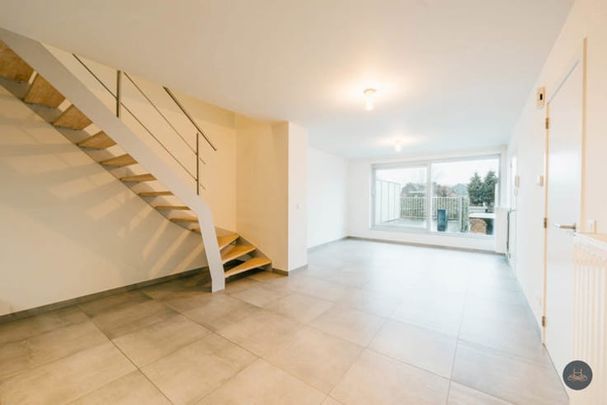 Appartement te huur - Photo 1