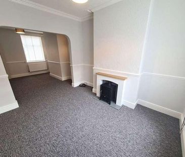 Westgate Road, Barrow-in-furness, LA14 - Photo 1