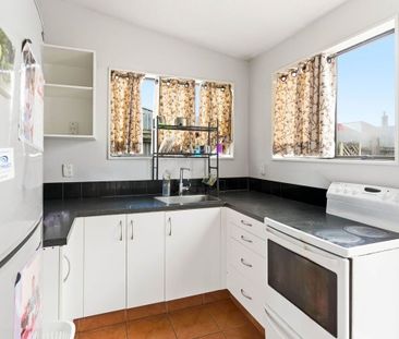 28 Eskvale Street, Saint Kilda, Dunedin - Photo 2