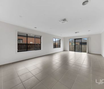 Saltwater School Zone! - Photo 1
