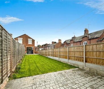 3 bedroom semi-detached house to rent - Photo 3