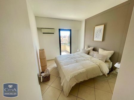 Location Appartement 2 pièces 47m² CANNES 06400 - Photo 4