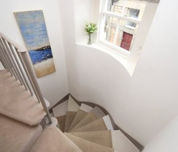 Gloucester Lane, New Town, Edinburgh - Photo 5