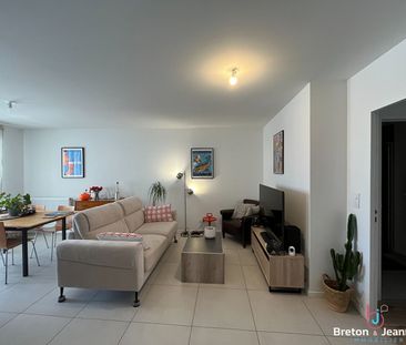 Location Appartement 3 pièces 67m² - Photo 2