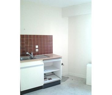 Location Appartement 2 pièces 56m² ANGERS 49000 - Photo 2