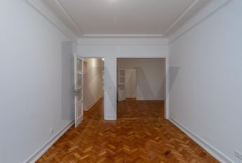 Apartamento T3 em Lisboa