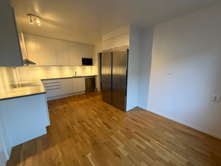 Hospitalsgatan 42 – 3rok (lgh 1202) - Photo 2