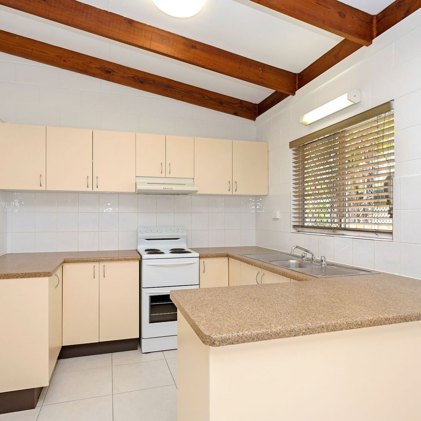 18 Casuarina Drive, Annandale. - Photo 1