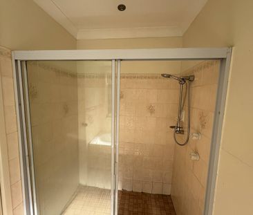 Comfortable Family Home in a Convenient Location - Photo 6