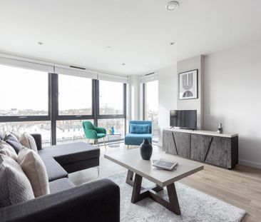 2 bedroom flat to rent - Photo 2