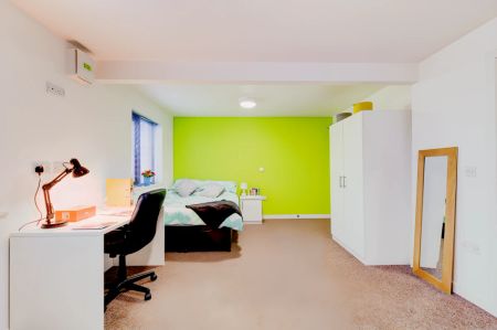 Superior Studio (Double Bed) - Photo 3