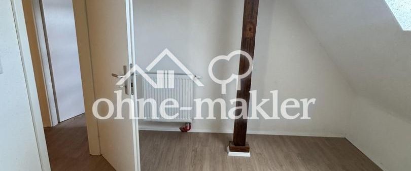 Dachgeschosswohnung in Köln (Kalk) - Photo 1