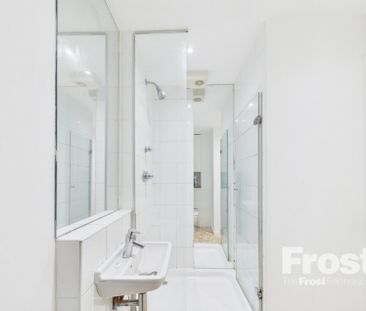 Elvedon Road, Feltham,TW13 - Photo 5