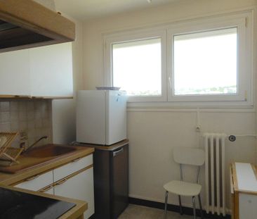 Location Appartement 1 pièce 34m² - Photo 2