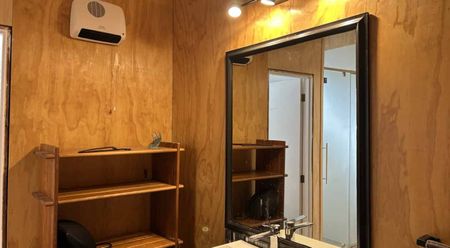 Three Bedroom Home At The Lakes - Photo 4