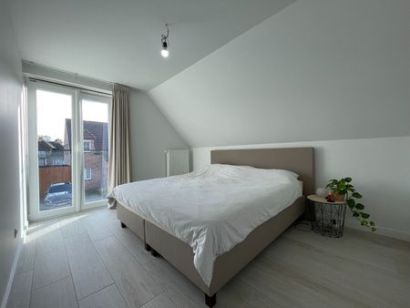 Recente, halfopen nieuwbouwwoning te huur teOostnieuwkerke - Foto 5