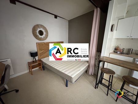 Location Appartement 1 pièce 31m² ORLEANS 45000 - Photo 2
