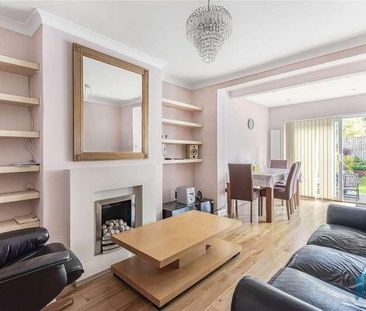 Pymmes Green Road, London, N11 - Photo 2