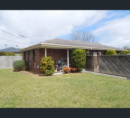 53 Illawarra Crescent, Dandenong North, Vic 3175 - Photo 5