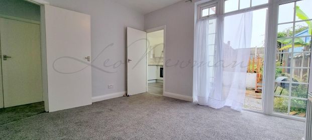 Beresford Avenue, Wembley, HA0 - Photo 1