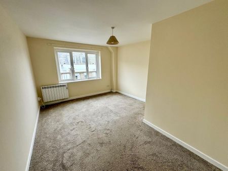 2 bedroom property to rent - Photo 4